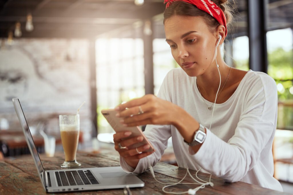 A Forma Mais Preguiçosa de Ganhar DINHEIRO ONLINE - Para Iniciantes! 4 Transformando Hobbies em DINHEIRO ONLINE com Baixo Esforço Contínuo